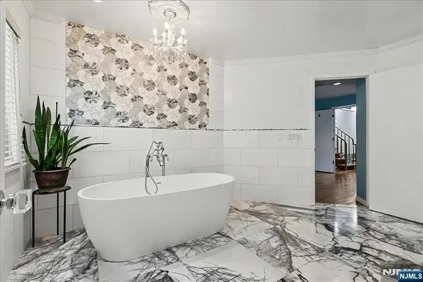 $1,029,000 | 376 Kenwood Street, Unit 9, Englewood, NJ 07631