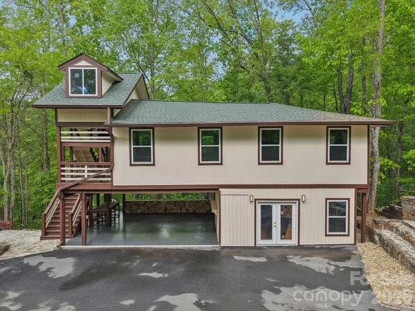 $1,995,000 | 295-291 Dills Road, Bryson City, NC 28713