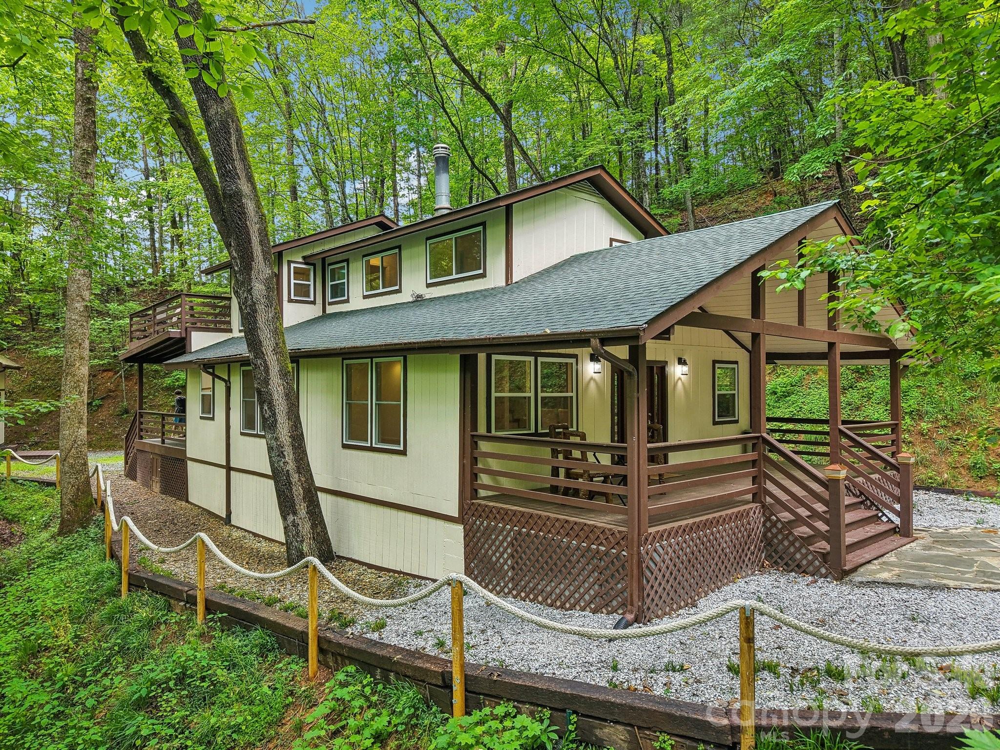295-291 Dills Road Bryson City, NC 28713 - Photo 5 of 47