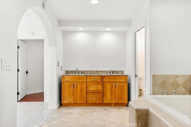 $2,899,000 | 2761 Bunting Circle, Costa Mesa, CA 92626