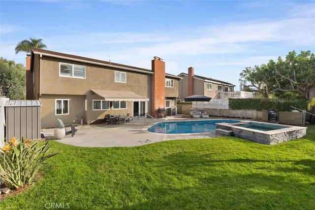 $2,899,000 | 2761 Bunting Circle, Costa Mesa, CA 92626