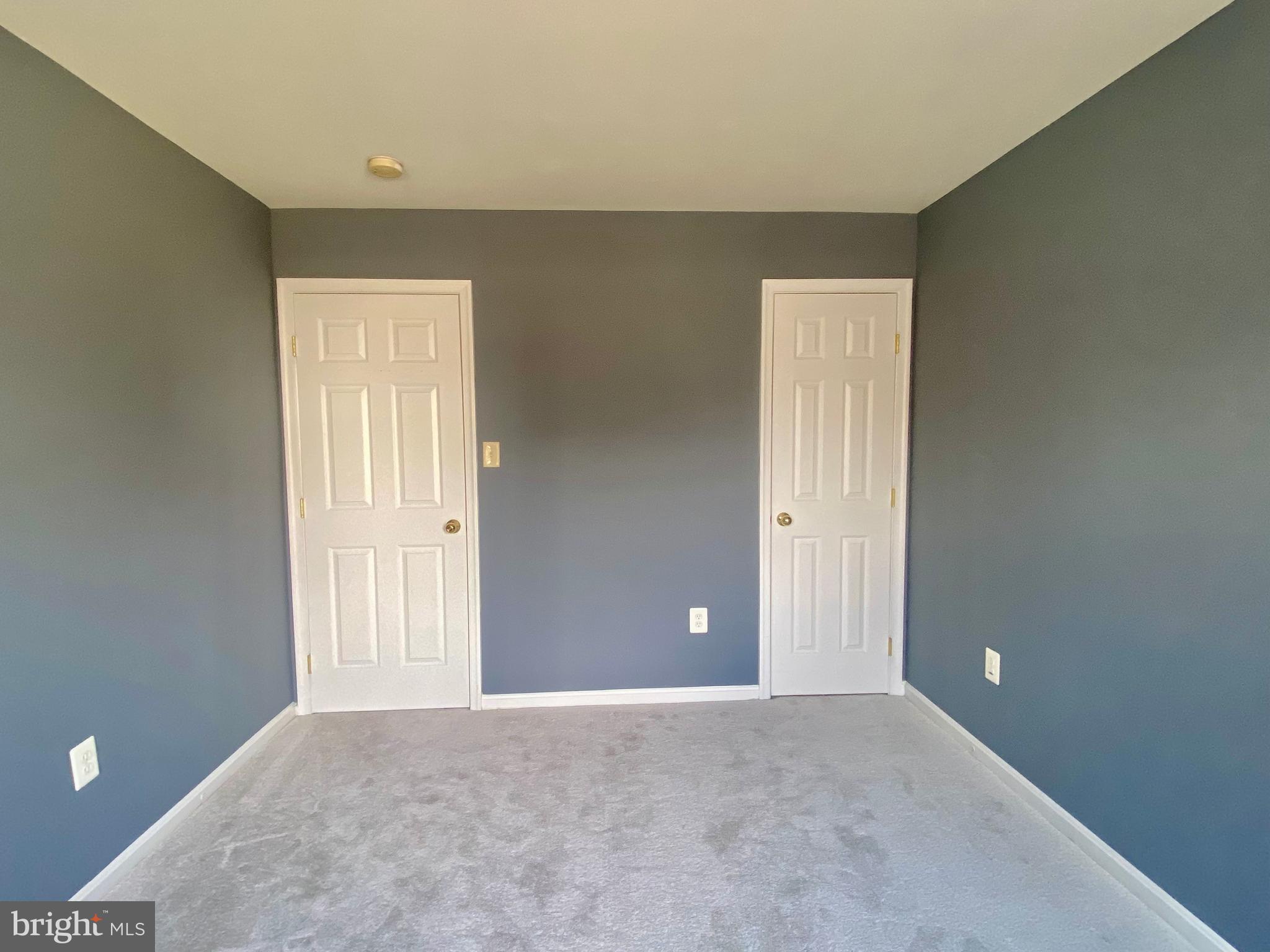 17324 Sligo Loop Dumfries, VA 22026 - Photo 20 of 39 a view of an empty room and window