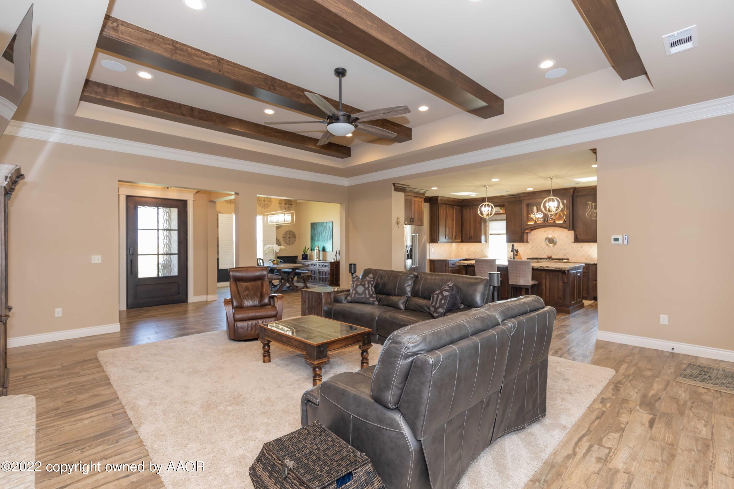 13487 Silverpointe Road Amarillo, TX 79124 - Photo 27 of 65 LIVING ROOM VIEW 5