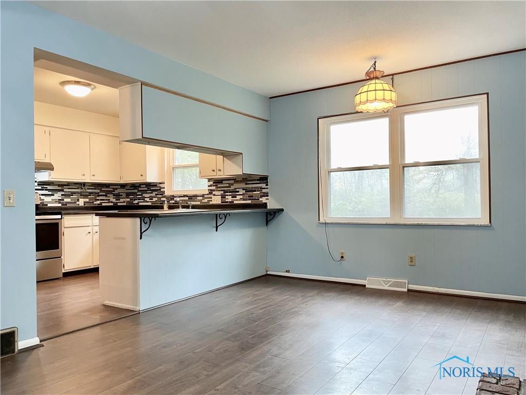 14713 Sand Ridge Road Bowling Green, OH 43402 - Photo 7 of 40 Gallery Image 7