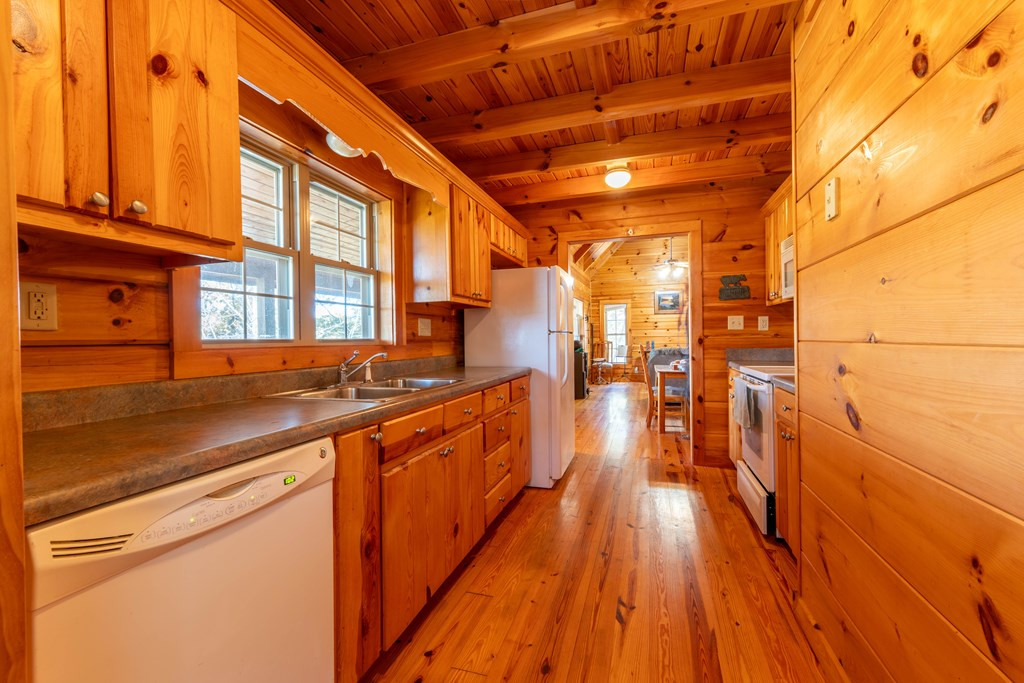 130 Knob Hl Road Marble, NC 28905 - Photo 17 of 28