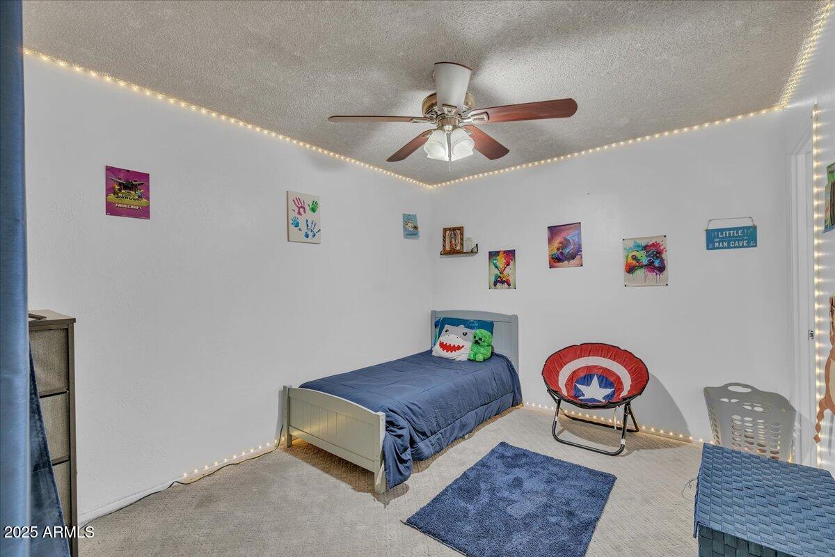 6516 West Cheery Lynn Road Phoenix, AZ 85033 - Photo 5 of 26