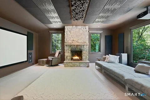 $2,995,000 | 22 Pent Road, Weston, CT 06883