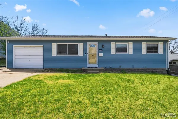 $210,000 | 1528 Ville Rosa Lane, Hazelwood, MO 63042