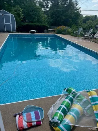 $200,000 | 1528 Ville Rosa Lane, Hazelwood, MO 63042