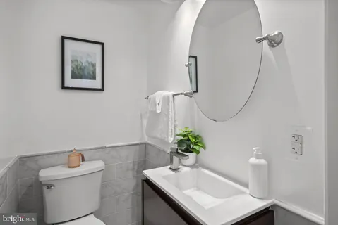 $595,000 | 1678 Montello Avenue Northeast, Washington, DC 20002
