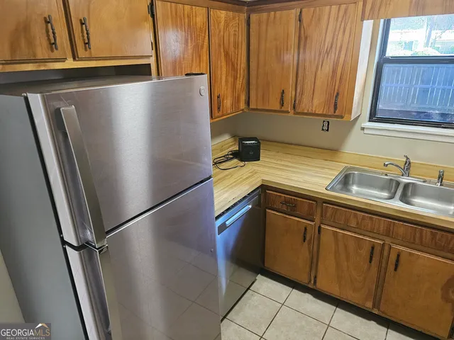 $1,300 | 556 Chateau Circle, St. Marys, GA 31558