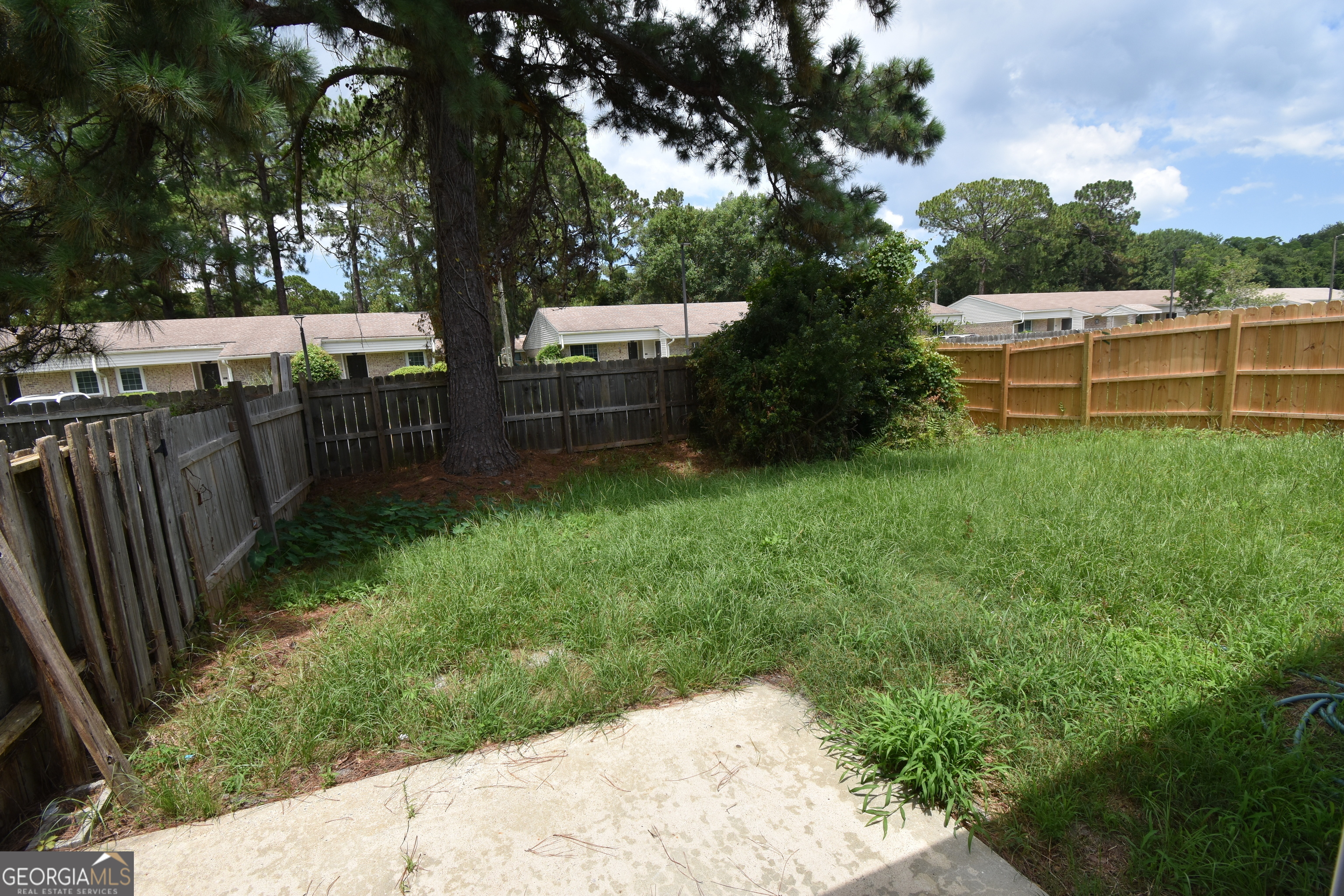 556 Chateau Circle St. Marys, GA 31558 - Photo 5 of 16