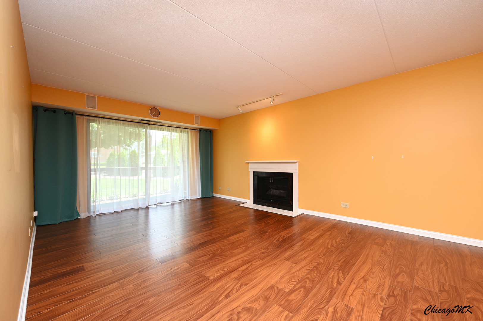 620 South York Road, Unit 101 Bensenville, IL 60106 - Photo 3 of 39 Gallery Image 3