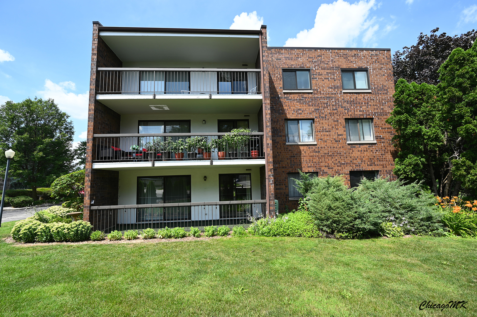 620 South York Road, Unit 101 Bensenville, IL 60106 - Photo 38 of 39 Gallery Image 38