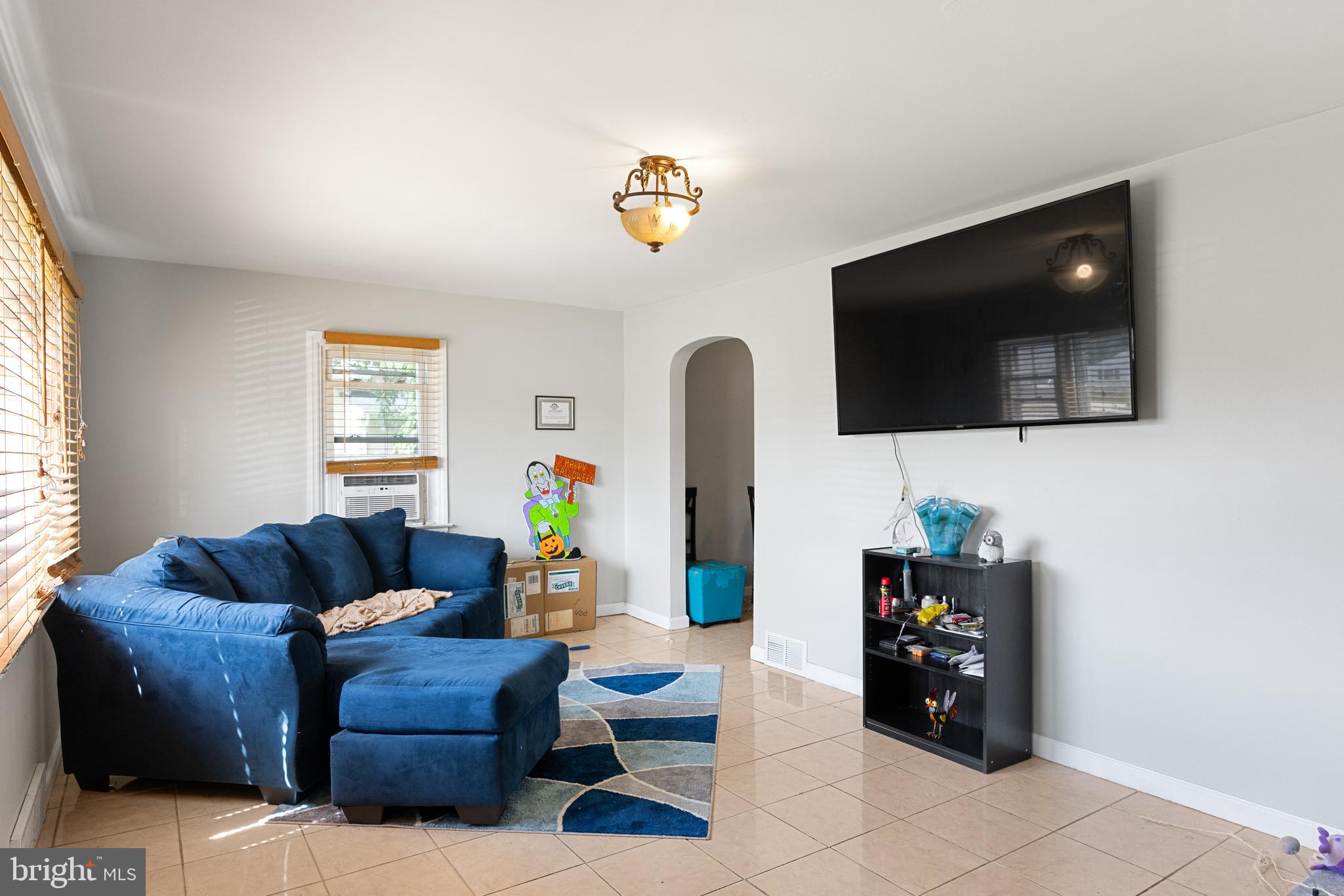 2202 Cove Road Pennsauken, NJ 08110 - Photo 3 of 17 First Floor-Living Room