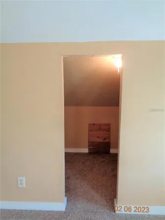 $1,100 | 1411 East New York Avenue, DeLand, FL 32724