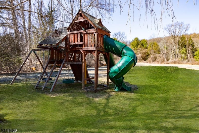 5 St Clair Road Morristown, NJ 07960 - Photo 42 of 49