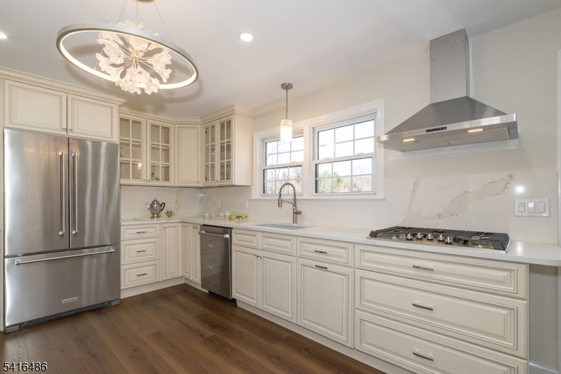 5 St Clair Road Morristown, NJ 07960 - Photo 6 of 49