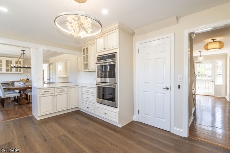 5 St Clair Road Morristown, NJ 07960 - Photo 8 of 49