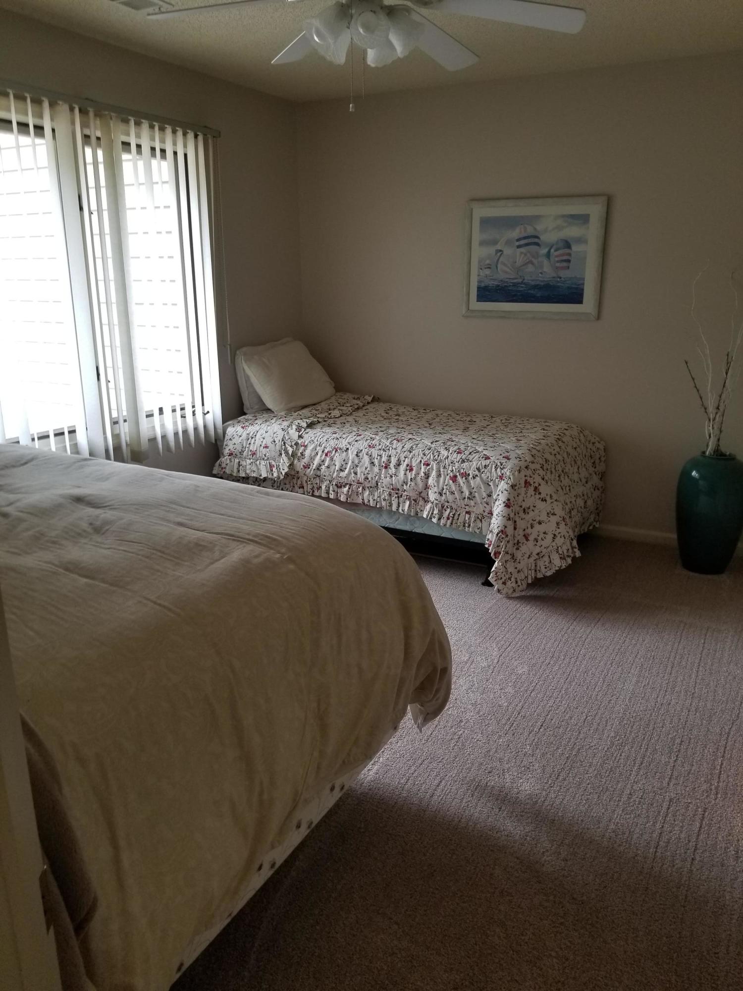 600 Monte Vista Road, Unit 803 Union Hall, VA 24176 - Photo 9 of 26 Guest room