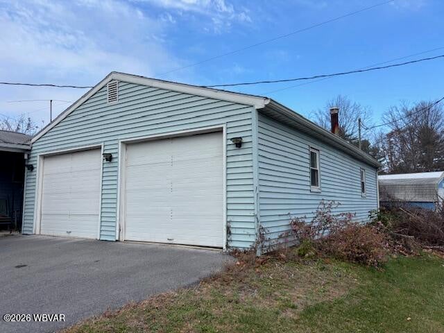 577 Knarr Road Jersey Shore, PA 17740 - Photo 5 of 17 Garage