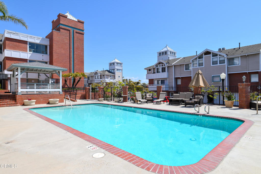 865 South B Street, Unit Q1 Oxnard, CA 93030 - Photo 14 of 16