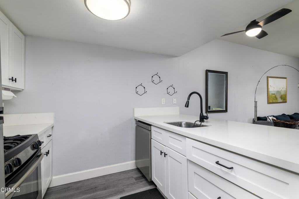 865 South B Street, Unit Q1 Oxnard, CA 93030 - Photo 6 of 16