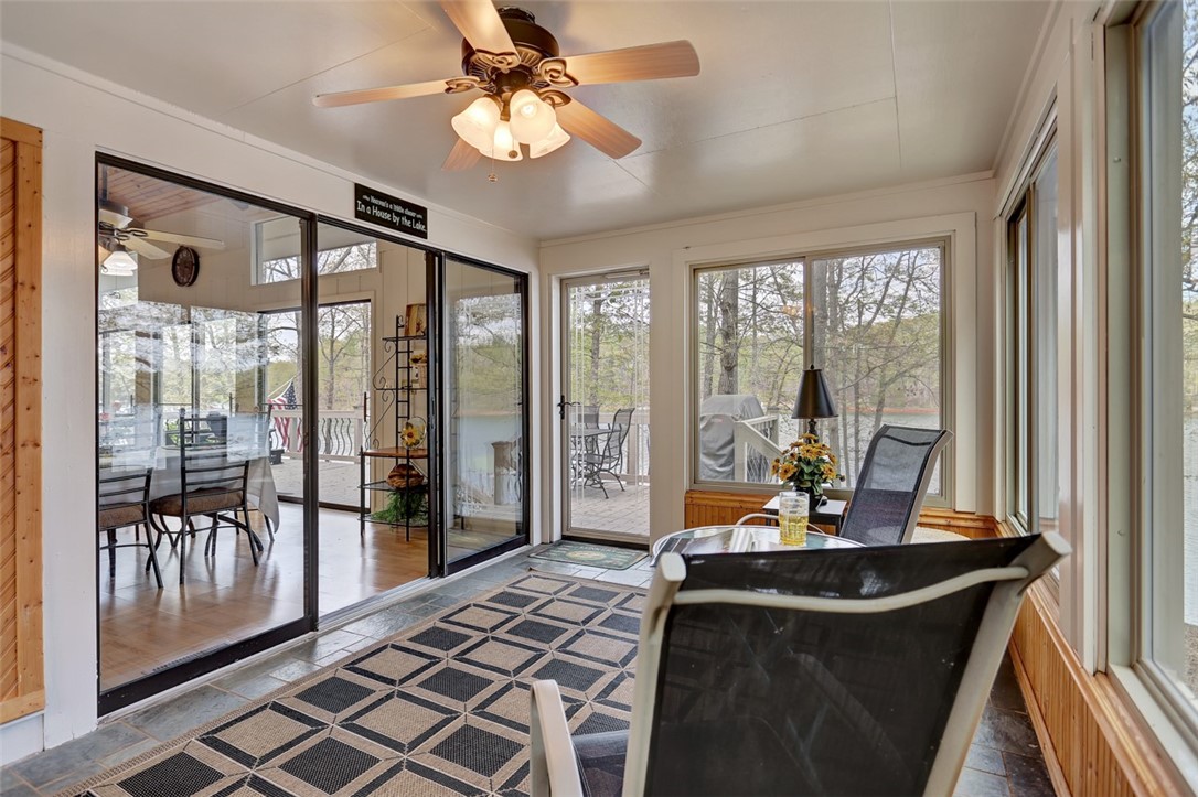 821 Seminole Point Road Fair Play, SC 29643 - Photo 22 of 48 Gallery Image 22