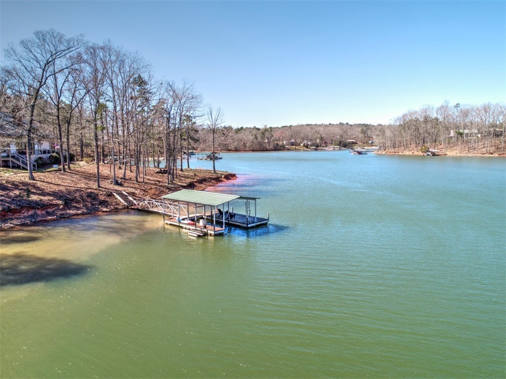 821 Seminole Point Road Fair Play, SC 29643 - Photo 6 of 48 Gallery Image 6