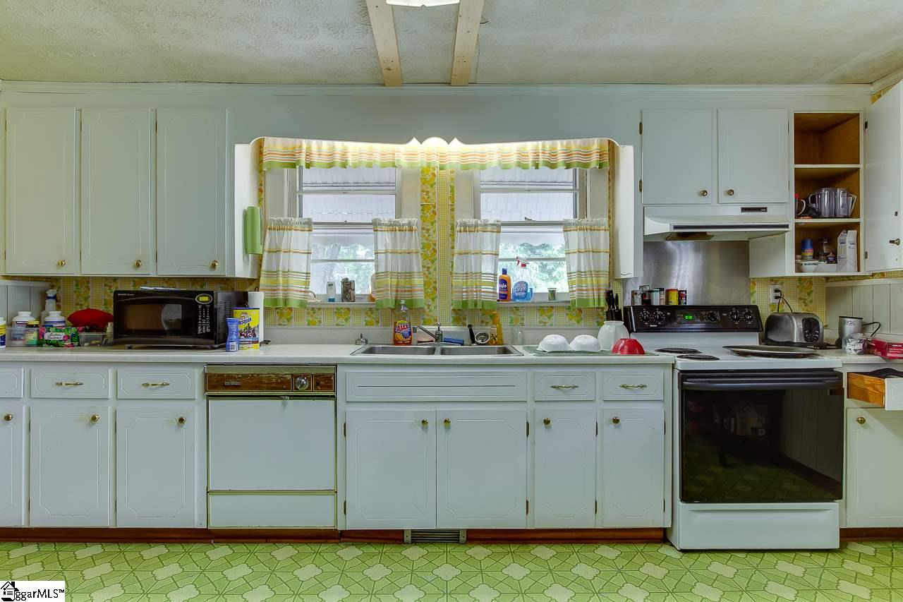 911 Hudson Road Greenville, SC 29615 - Photo 7 of 15 Gallery Image 7