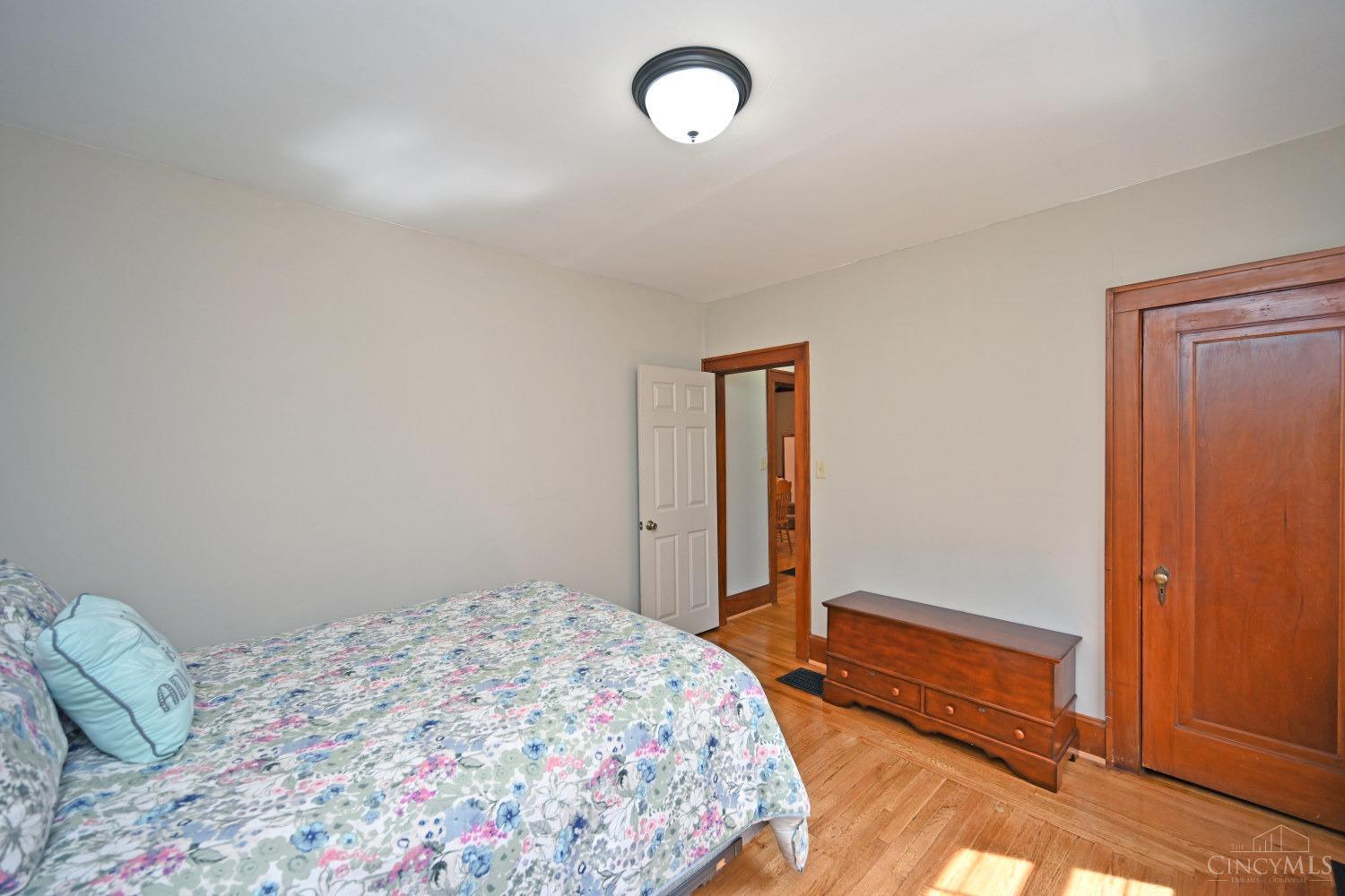 5133 Ralph Avenue Cincinnati, OH 45238 - Photo 19 of 32 Gallery Image 19
