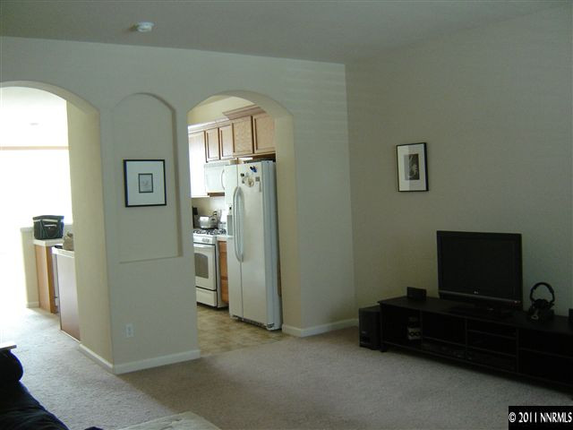 615 Madeline Jane Lane Reno, NV 89503 - Photo 3 of 6 Photo 3