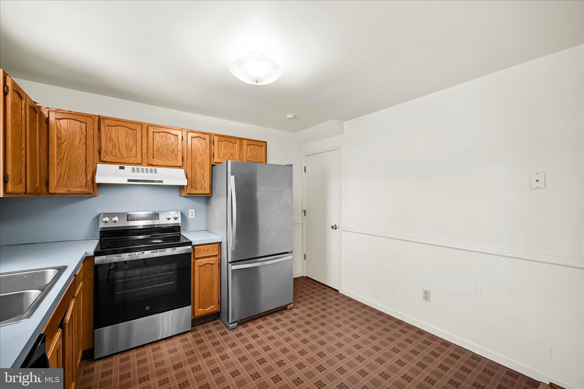 48 Pennwick Drive Lititz, PA 17543 - Photo 14 of 30 Kitchen