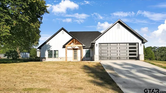 $339,900 | 13680 County Road 411, Tyler, TX 75706