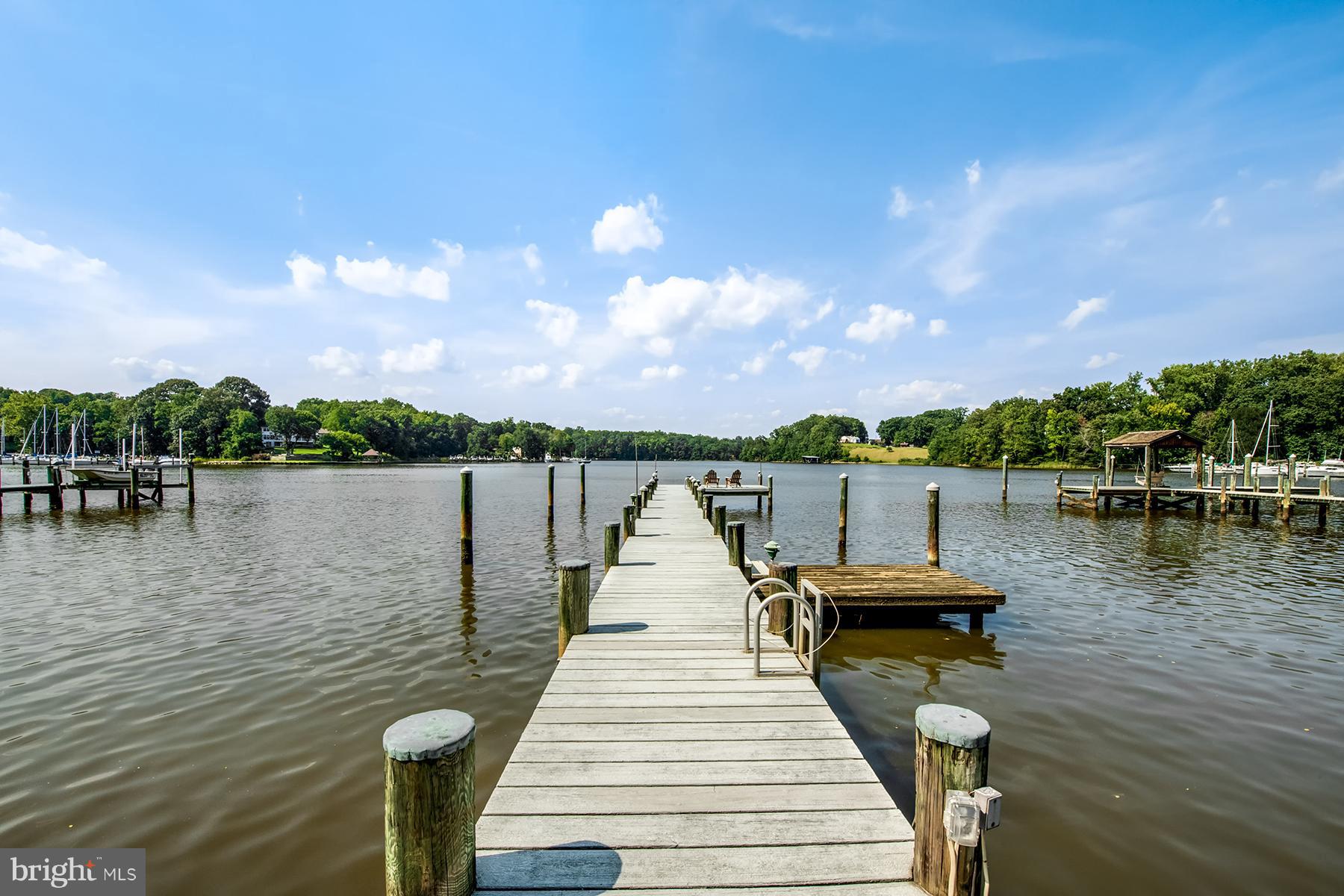 184 Southdown Road Edgewater, MD 21037 - Photo 2 of 30 Private pier with deep water