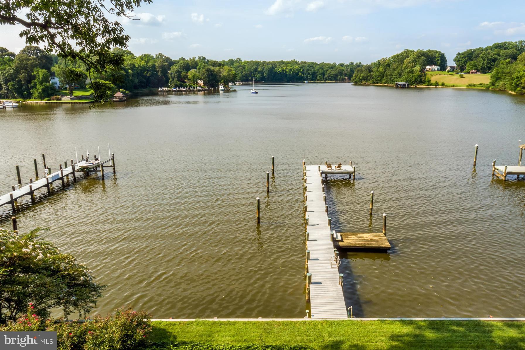 184 Southdown Road Edgewater, MD 21037 - Photo 25 of 30 Private pier and water's edge space to play