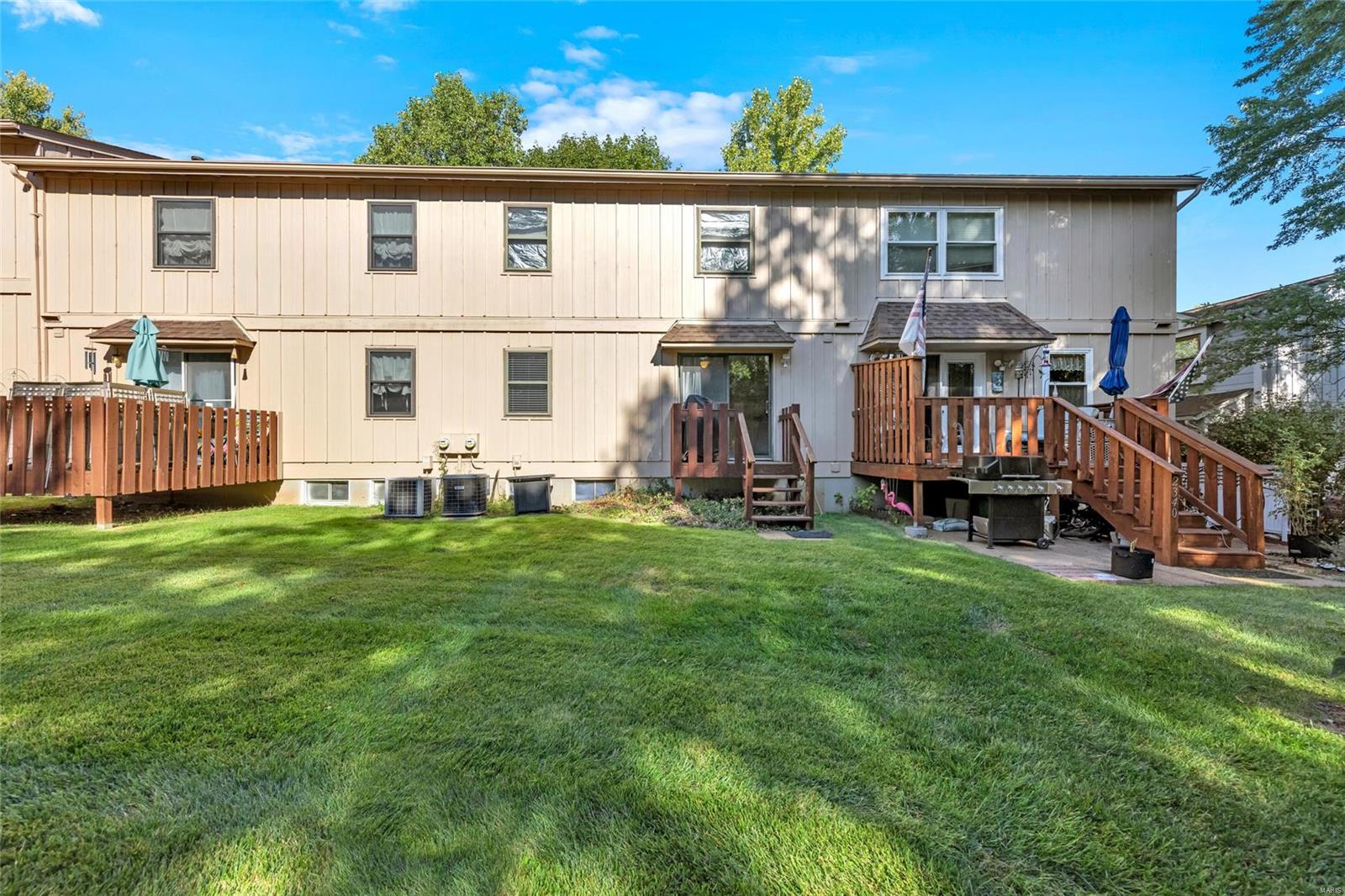 2342 Hidden Meadow Lane Ballwin, MO 63021 - Photo 21 of 23