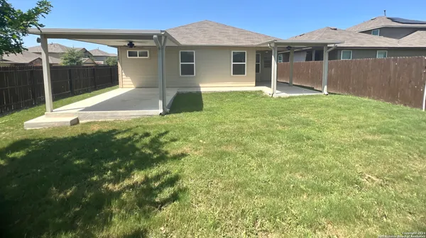 $2,000 | 10822 Shaenmeadow, San Antonio, TX 78254