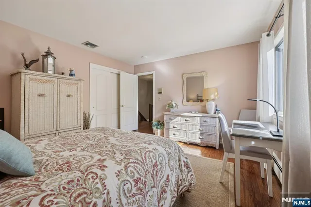 $3,000,000 | 76 Church Street, Alpine, NJ 07620