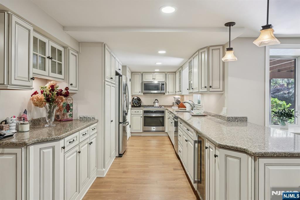 76 Church Street Alpine, NJ 07620 - Photo 33 of 44