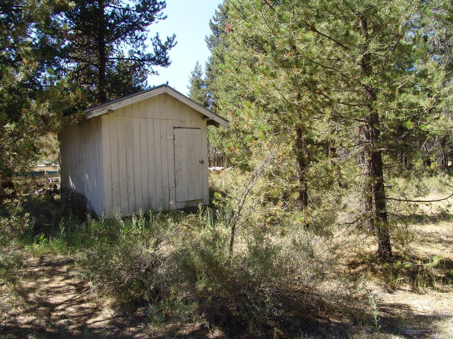 53215 Day Road La Pine, OR 97739 - Photo 4 of 12 Additional Photo