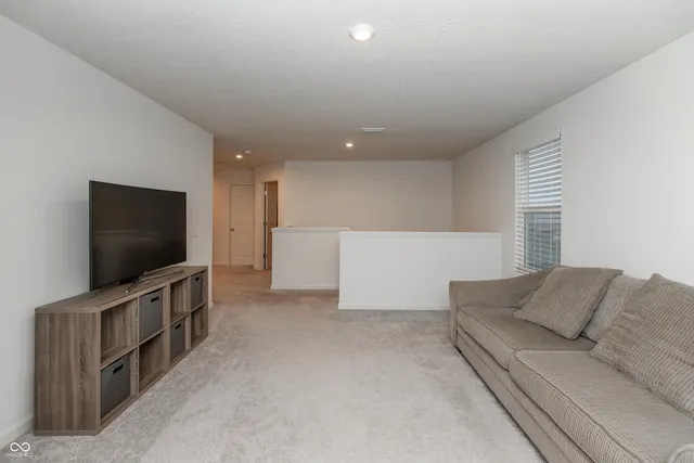 $412,900 | 4011 Spirea Drive, Plainfield, IN 46168