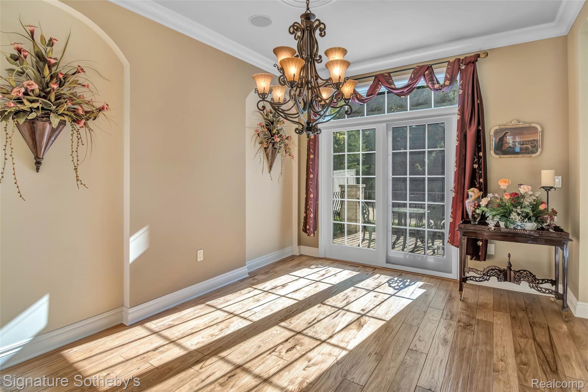 2541 Kingston Road Leonard, MI 48367 - Photo 10 of 62 05-2541 Kingston Rd -WindowStill-Re.jpg