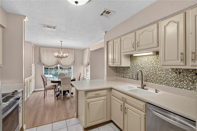 1702 Audubon Trace, Unit 1702 Jefferson, LA 70121 - Photo 5 of 15