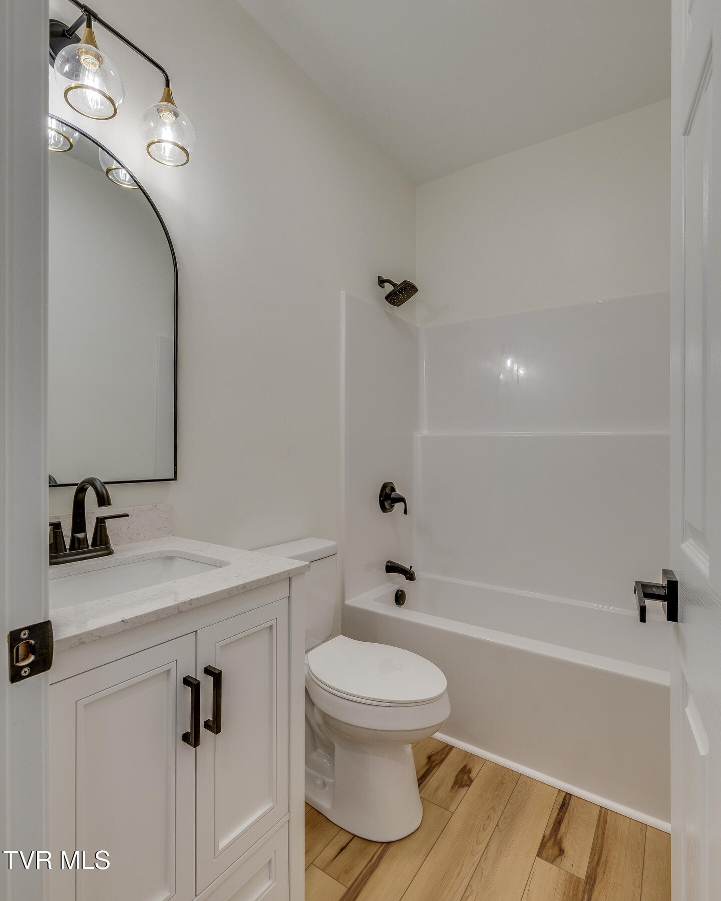 284 Old Charity Hill Road Elizabethton, TN 37643 - Photo 19 of 57 020