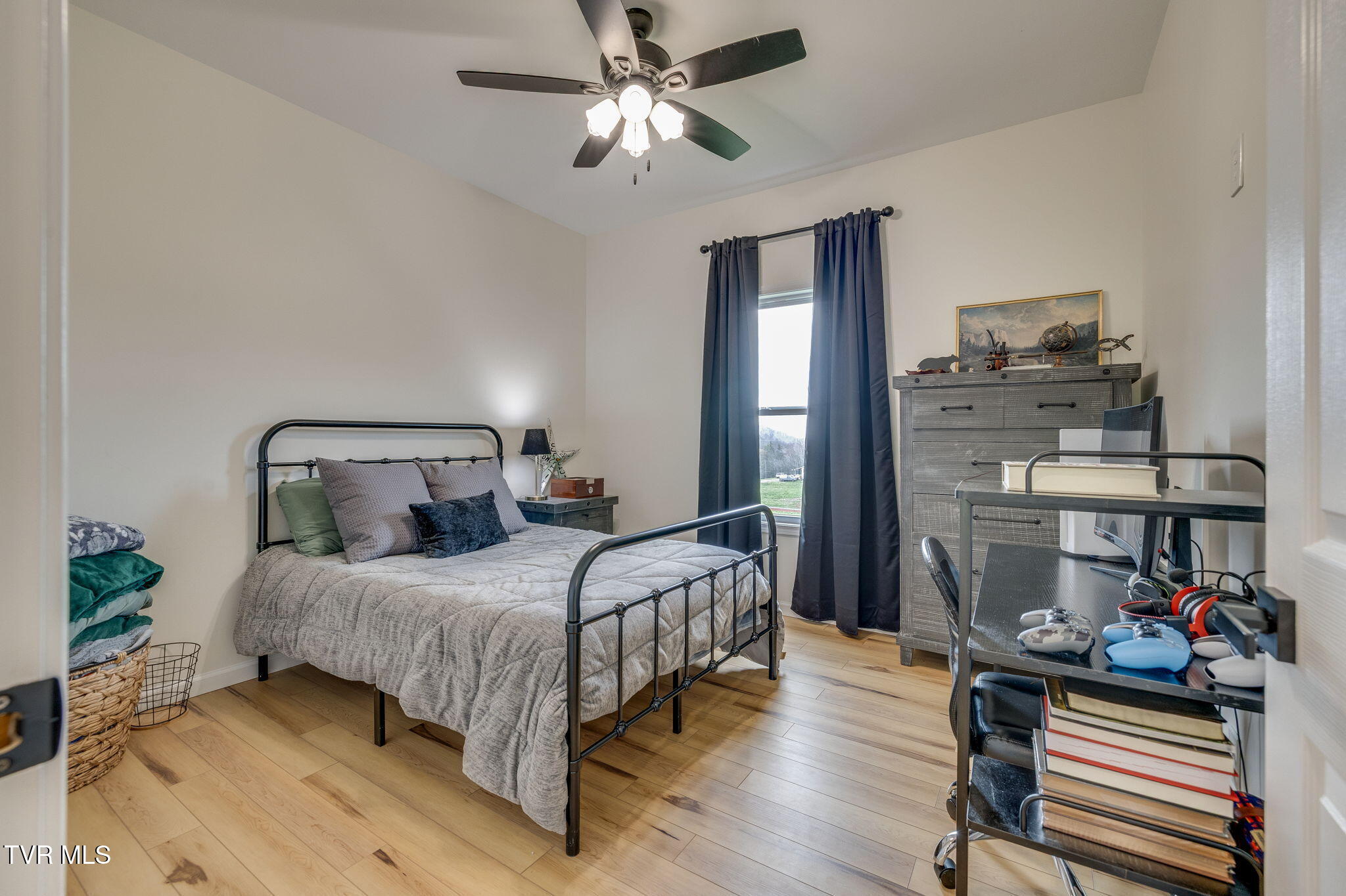 284 Old Charity Hill Road Elizabethton, TN 37643 - Photo 40 of 57 019