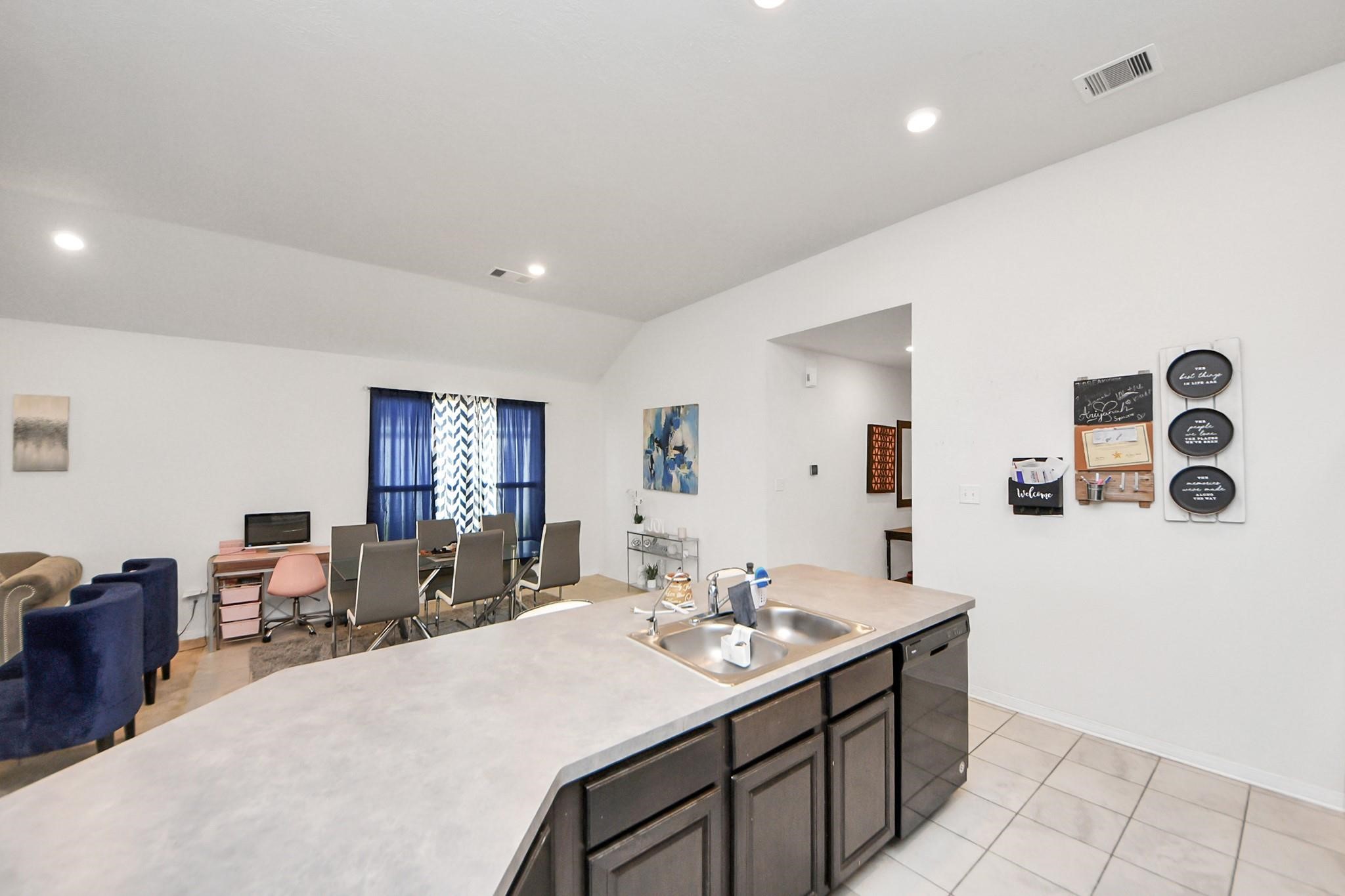 20947 Westgreen Springs Drive Katy, TX 77449 - Photo 13 of 35