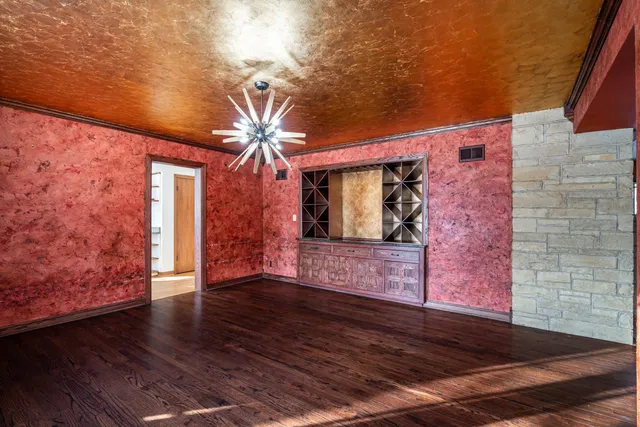 $799,000 | 9251 North Tennyson Drive, Bayside, WI 53217