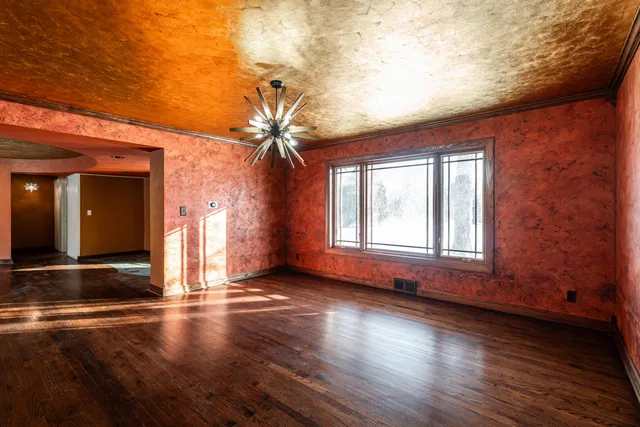 $799,000 | 9251 North Tennyson Drive, Bayside, WI 53217