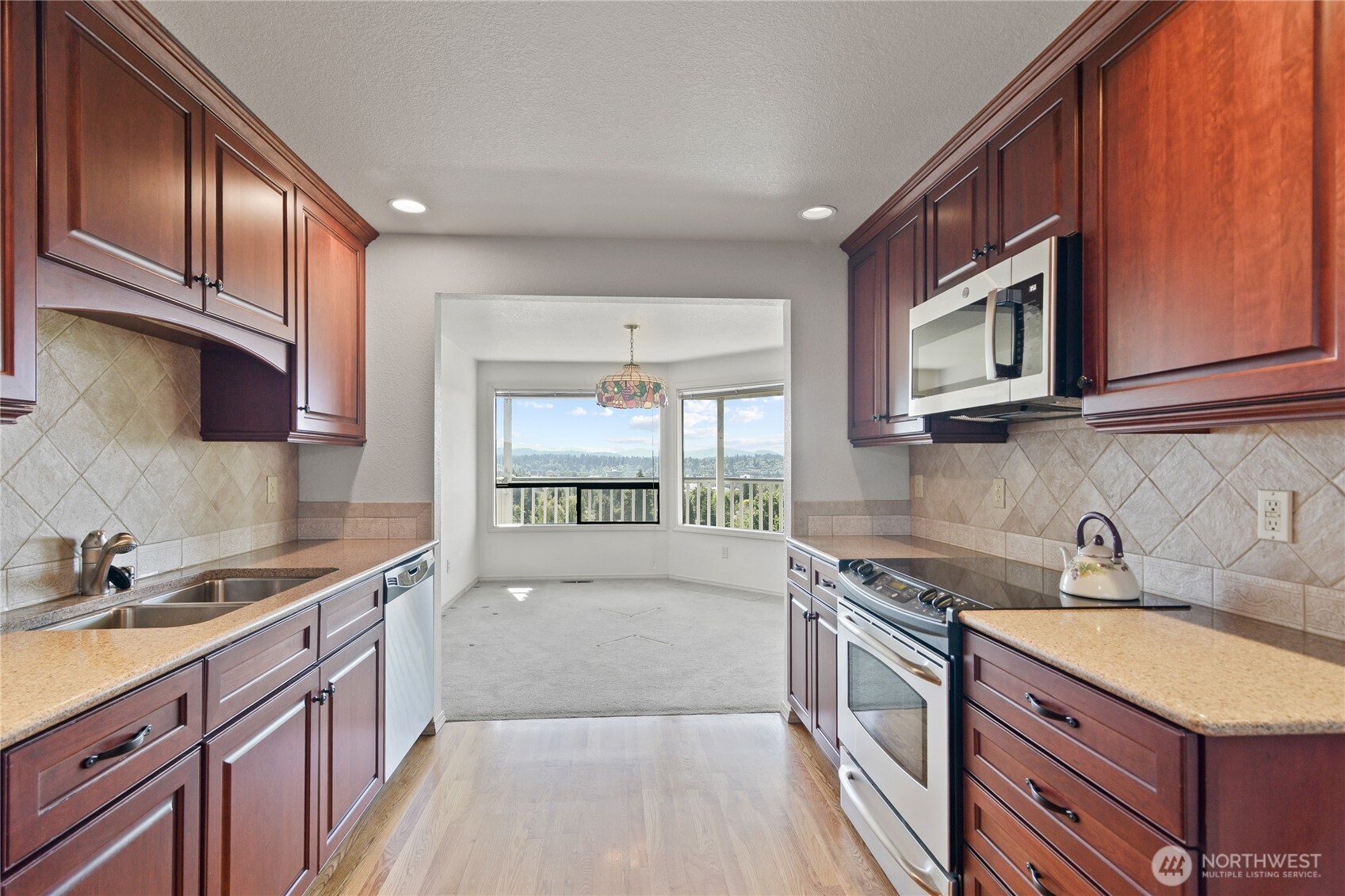 813 McCormick Street Southeast Olympia, WA 98501 - Photo 17 of 35